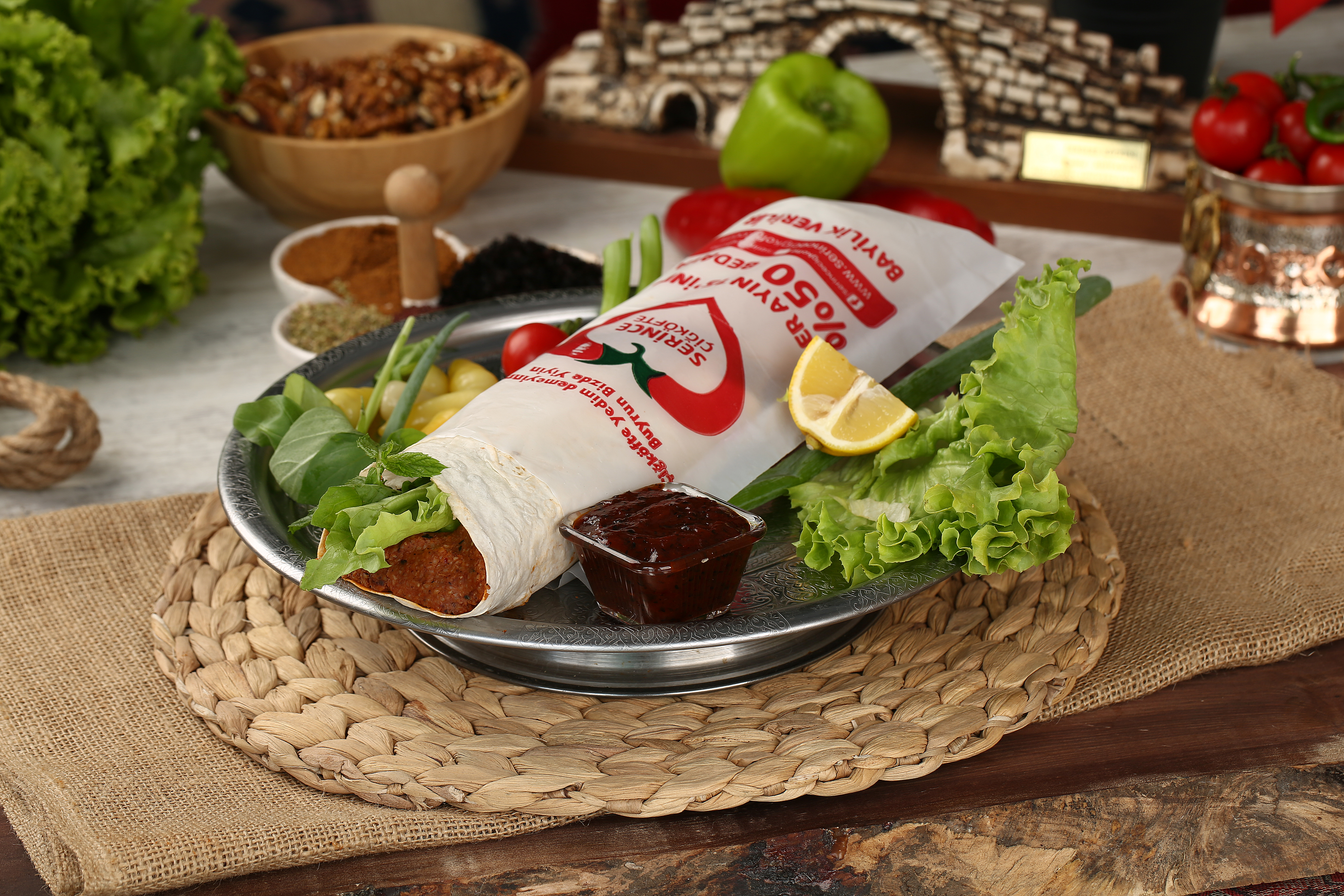 Çiğ Köfte Dürüm Nasıl Yapılır?