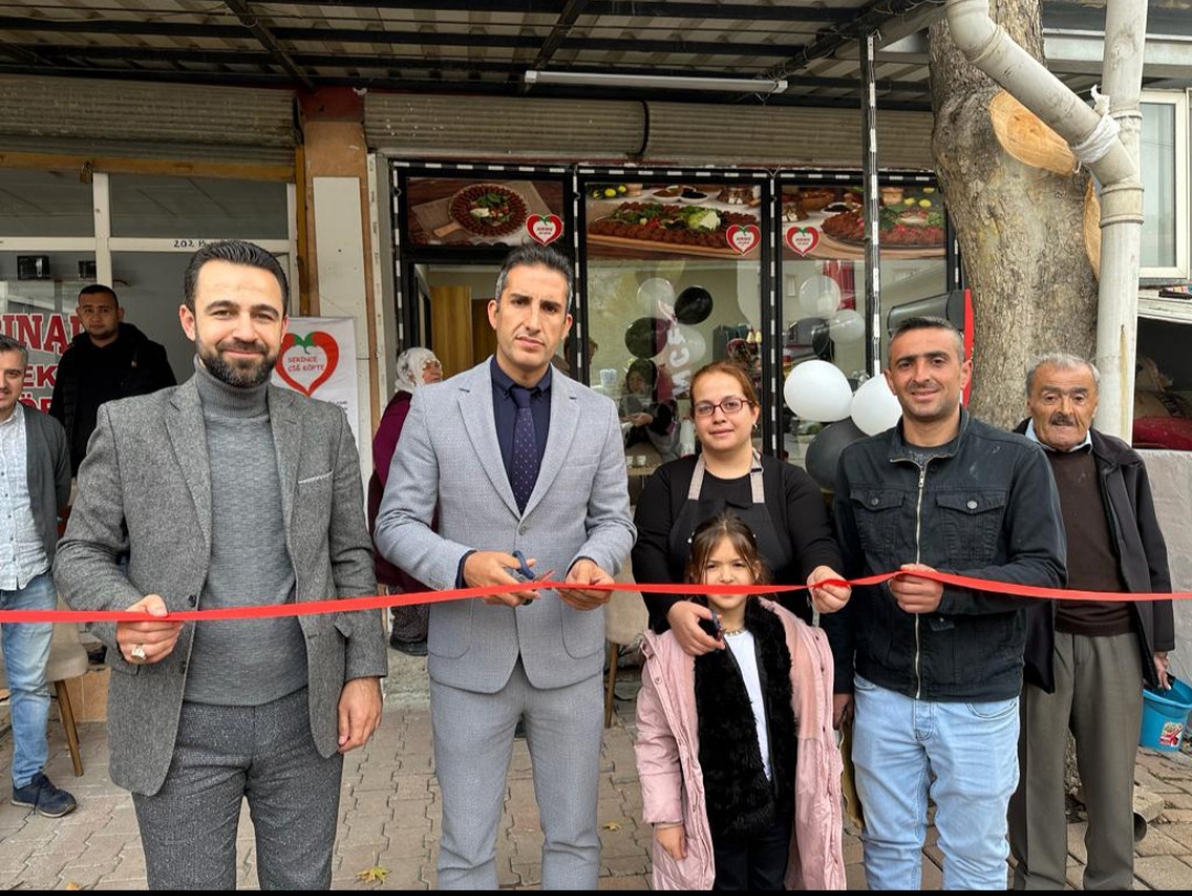 Serince Çiğ Köfte Adana Pozantı Bayi Açıldı