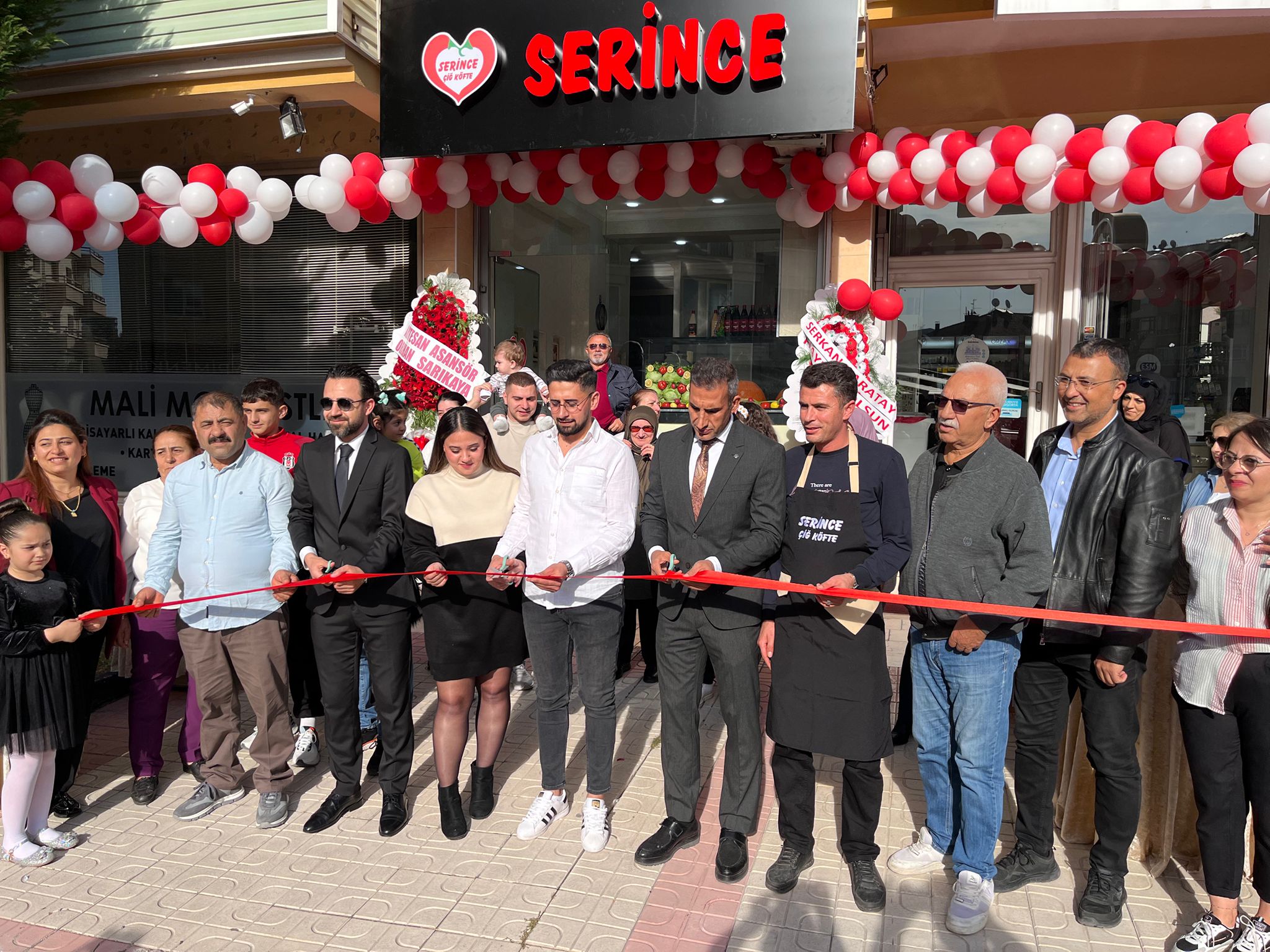 CEYHUN ATUF KANSU CADDESİ SERİNCE AÇILDI