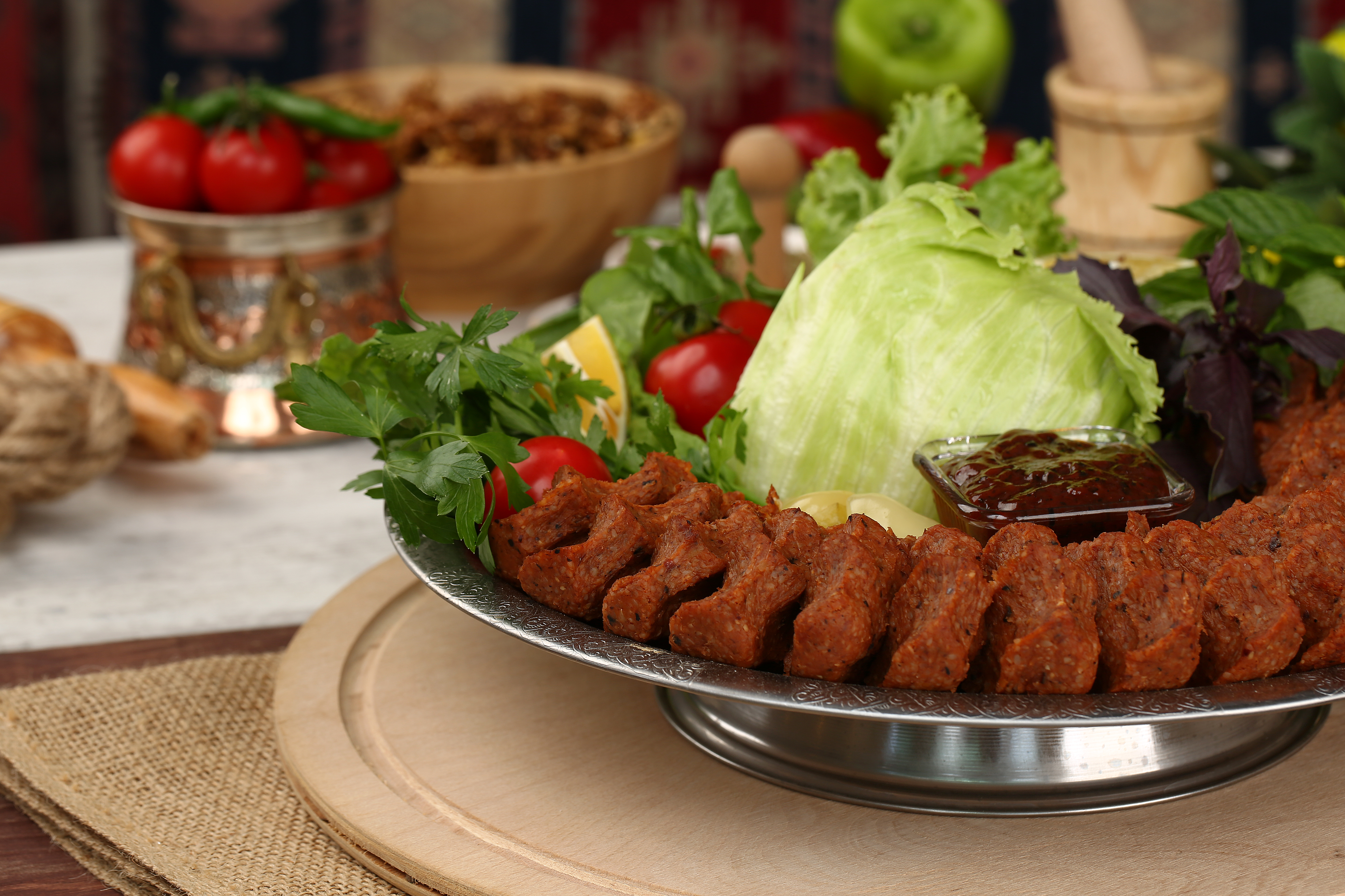 Serince Çiğköfte 250 Gram Besin Değerleri: Protein, Kalori ve Diyet Rehberi (2026)