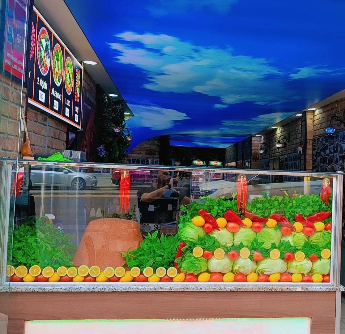 🍃 Ankara’da Çiğköfte Severler İçin Rehber: Lezzetin Yeni Adresi — Serince Çiğköfte 🌯