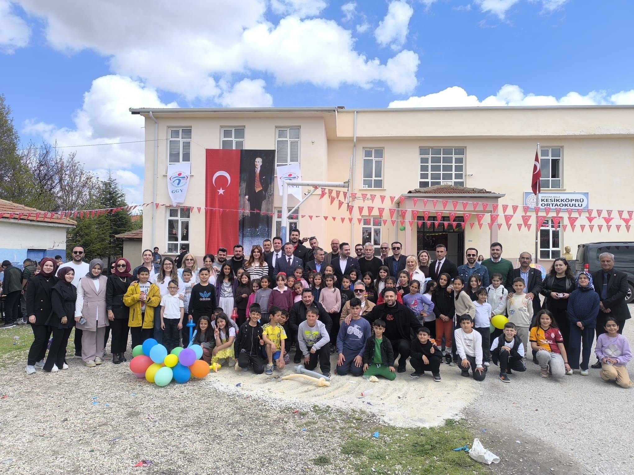 23 Nisan Coşkusu Bala Kesikköprü Ortaokulu’nda Yaşandı 🇹🇷