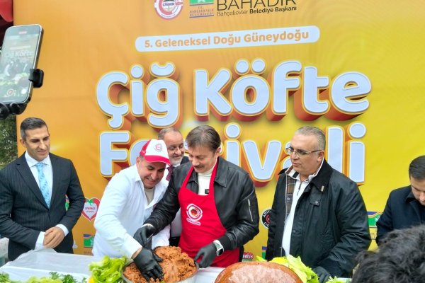 5. GELENEKSEL ÇİĞ KÖFTE FESTİVALİ DÜZENLENDİ