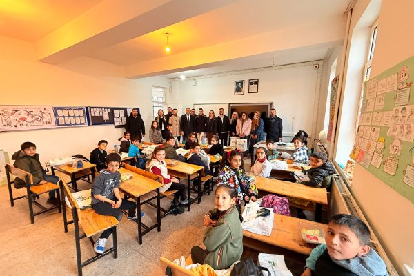 SERİNCE VE GGYD'DEN EĞİTİME MİNİK BİR DOKUNUŞ