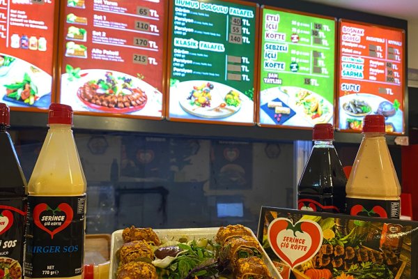 Serince Çiğköfte: Sektöre Yenilik ve Lezzetle Yön Veriyor 🌟