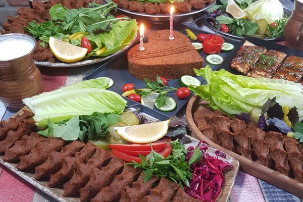 AVM’lerde Kiosk Stand ile Serince Çiğköfte: Küçük Alan, Büyük Kazanç