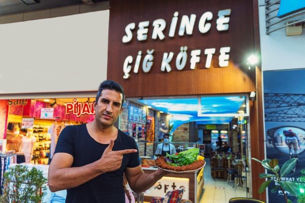 İzmir’de Kadın Girişimciler İçin Serince Çiğköfte Bayiliği Fırsatı