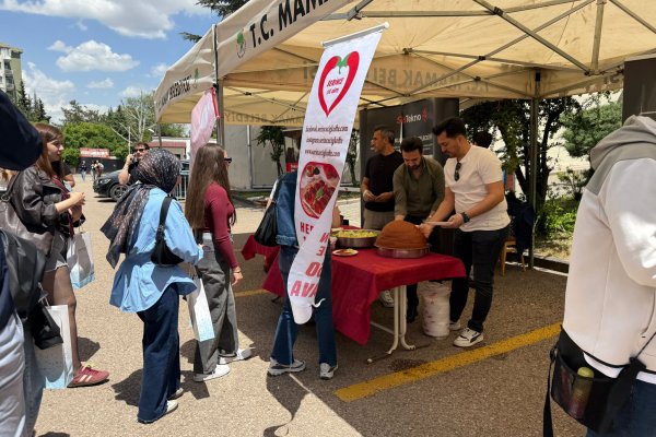 Fast Food Lezzetlerinin Başında Çiğköfte Geliyor: Hem Lezzetli Hem Pratik | Serince Çiğ Köfte
