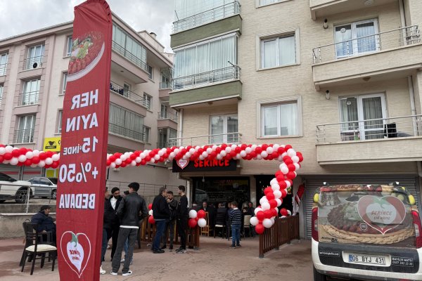 Çiğ Köfte Bayilik | www.serincecigkofte.com Franchise Fırsatı