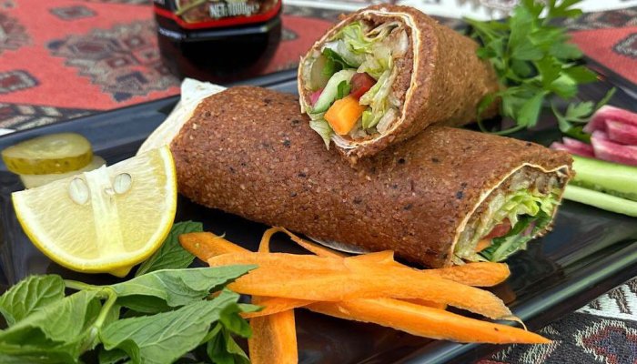 Çiğ Köftede Demir Var Mı?