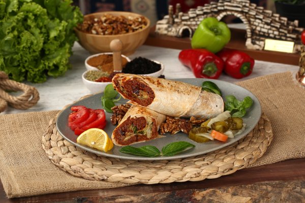 Serince  Çiğköfte  İçindeki Birleşen Kalemlerin  Faydaları