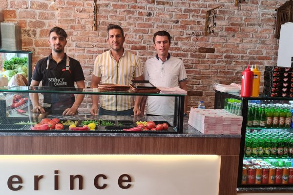 Gerçekçi bir bakış çiğköfte dükkanı kar bırakırmı