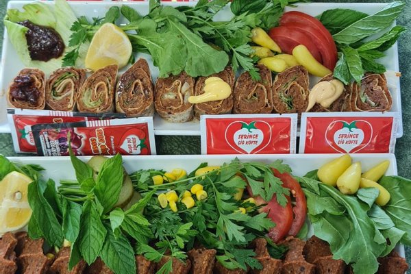 Çiğ Köfte Paket Sipariş | Getir Yemek, Yemeksepeti ve www.serincecigkofte.com ile Serince Lezzeti